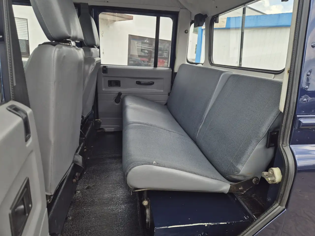 Land Rover Defender 130 Td5 **Einzelstück mit nur 80 Tkm**, foto 12