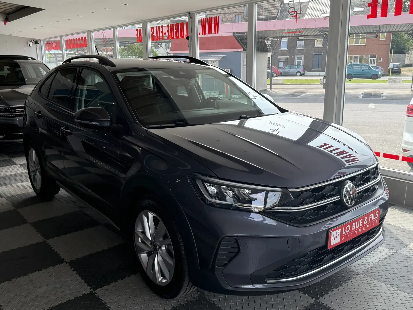 Volkswagen Taigo Taigo 1.0 TSI Life Business OPF Gris - 1