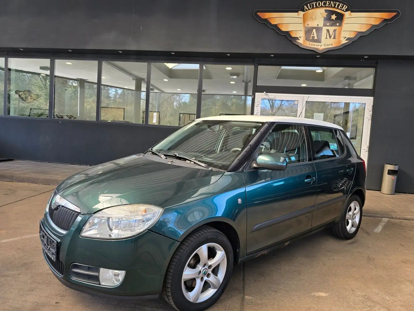 Skoda Fabia 1.4 Sport SSD/ALUFELGEN/Highland/1.Hand Grün - 1