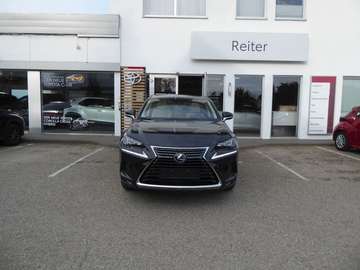 Hybrid 4WD Aut. *MWST*PANO*HUD*