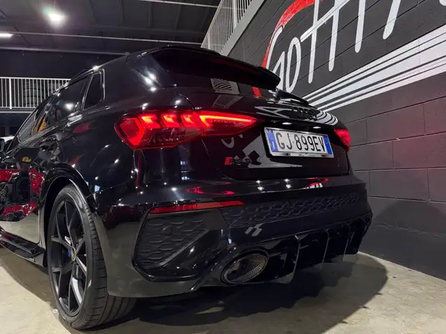 Audi RS3 view 4