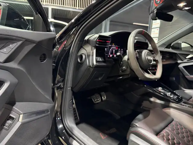 Audi RS3 view 13