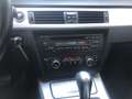 BMW 320 Baureihe 3 Lim. 320d-TÜV/05/27-TOP GEPFLEGT Schwarz - thumbnail 11