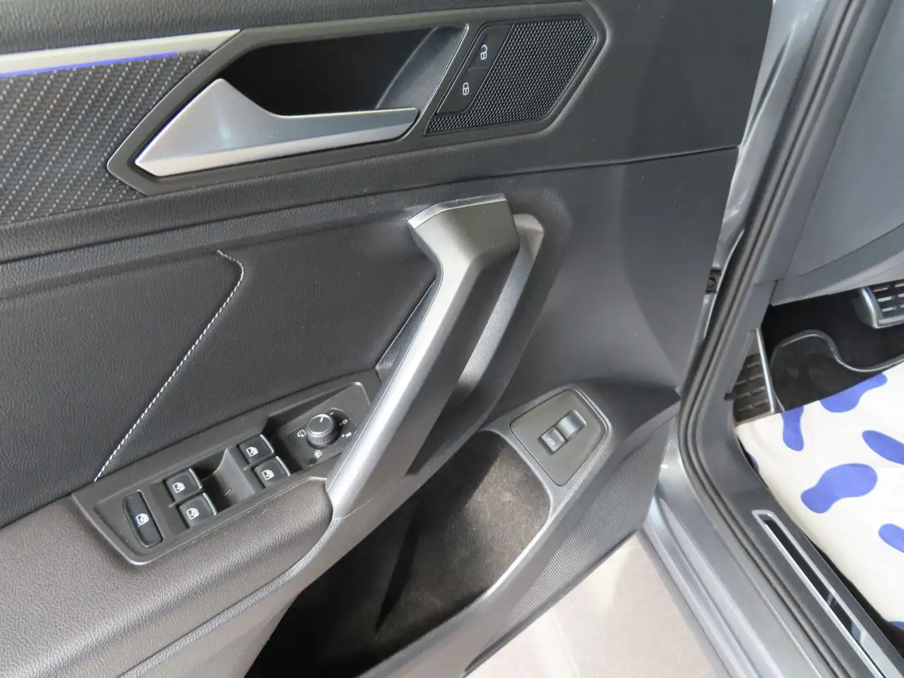 Volkswagen Tiguan Allspace R-Line 4Motion LED NAVI, миниатюра 9