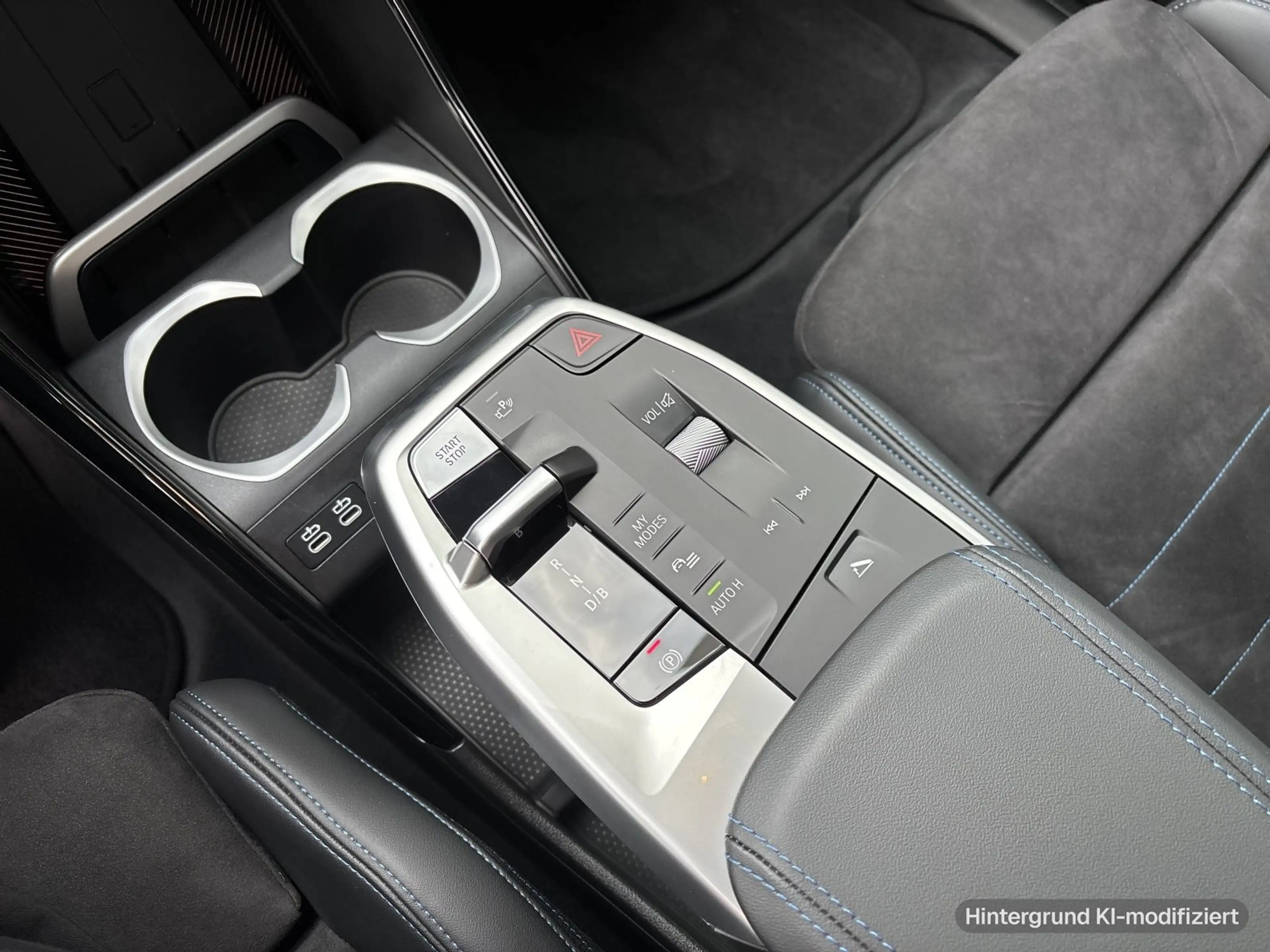 BMW iX1 xDrive30 M Sport LED Head-Up Harman/Kardon — photo 10