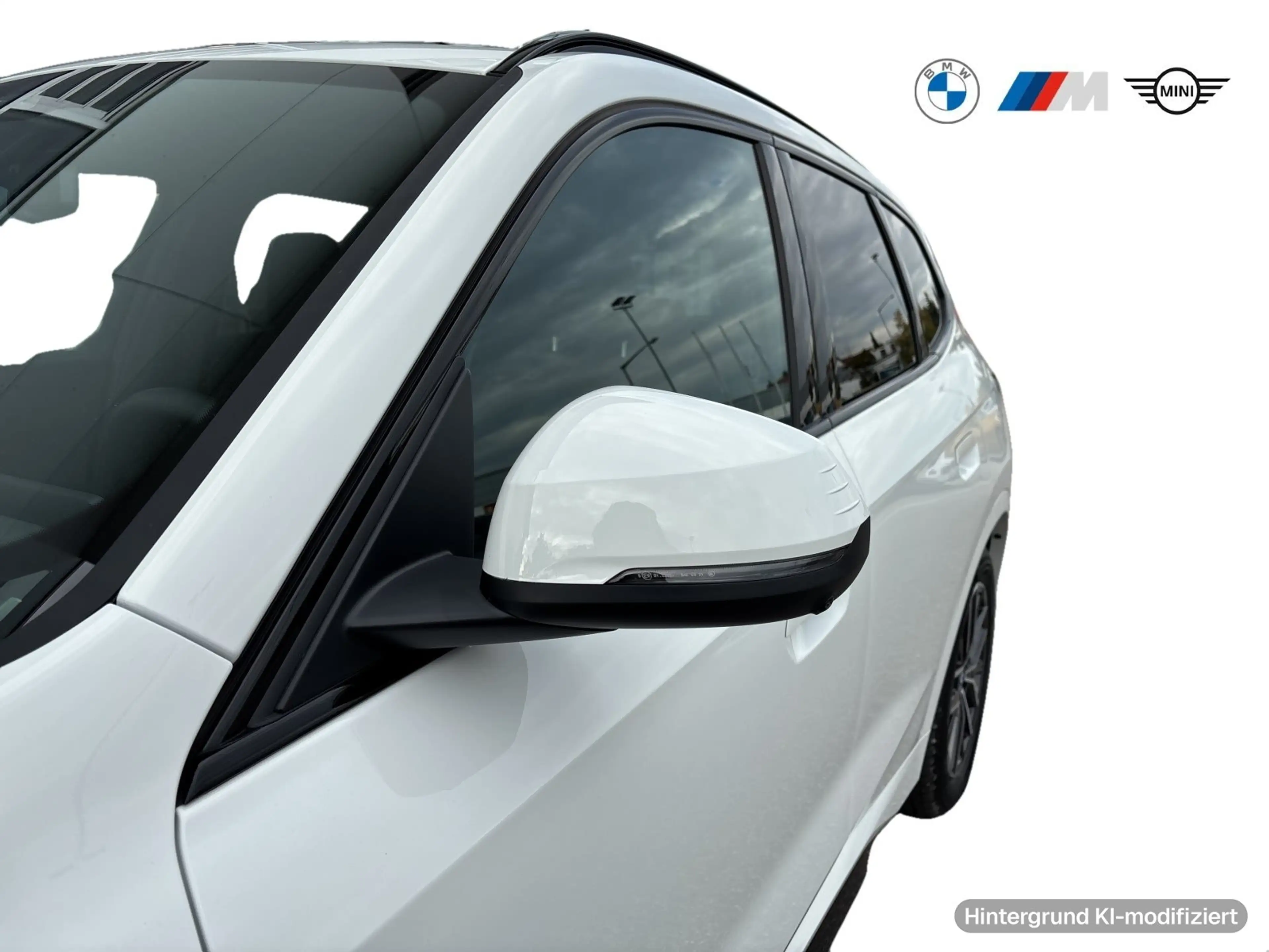 BMW iX1 xDrive30 M Sport LED Head-Up Harman/Kardon — photo 12