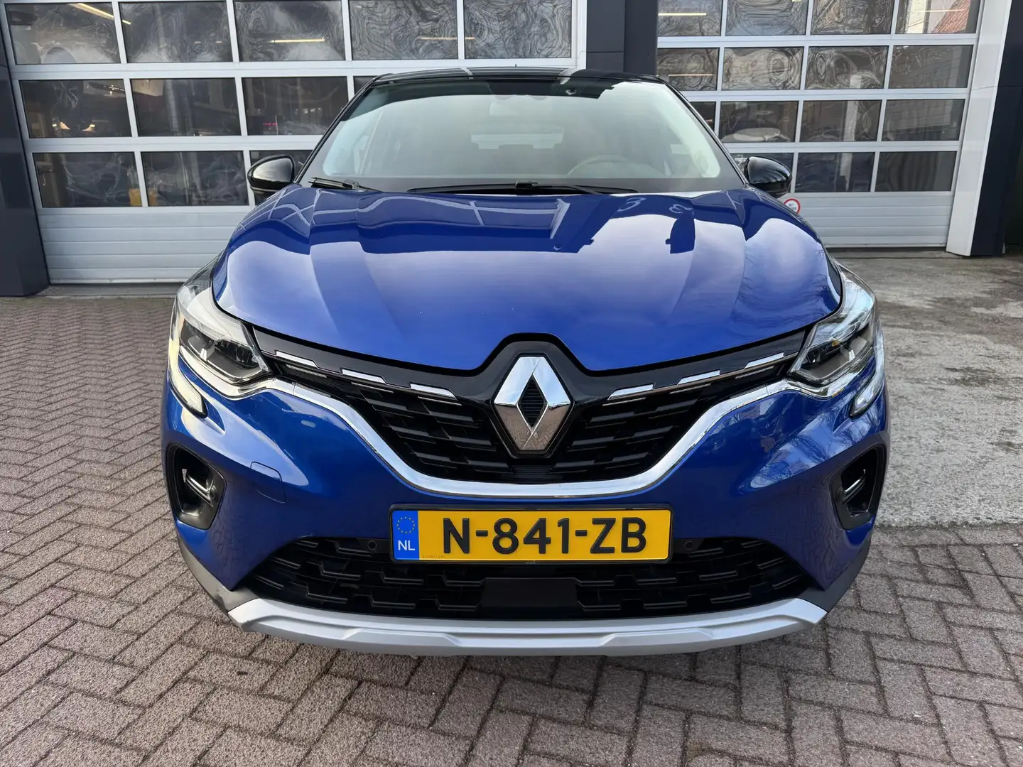 Renault Captur 1.3 TCe 140pk EDC Intens+Pack Parking!! Bleu - 2