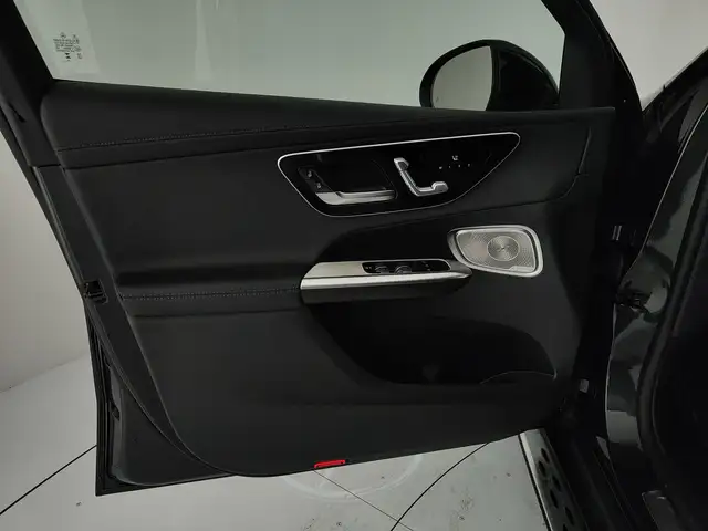 Mercedes-Benz 300 view 13