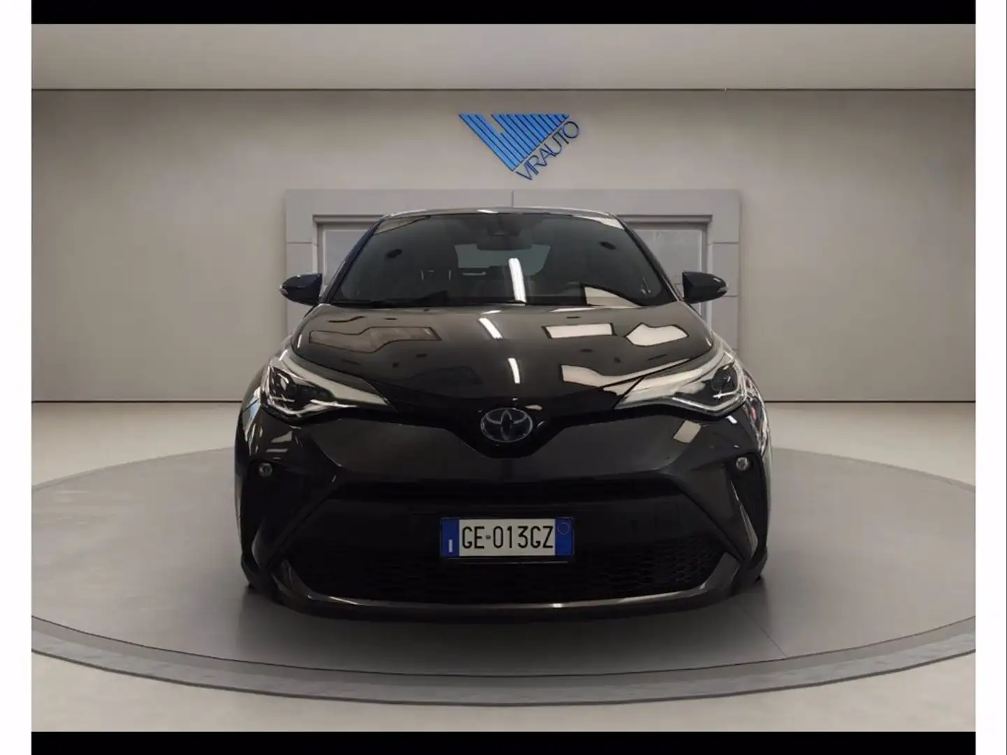 Toyota C-HR 1.8 Hybrid Lounge e-cvt Gris - 2