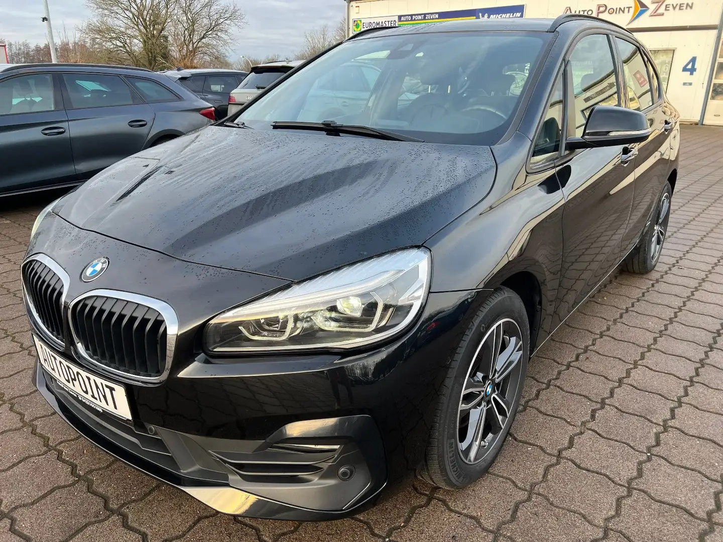 BMW 218 2 Active Tourer 218 i Advantage Noir - 1
