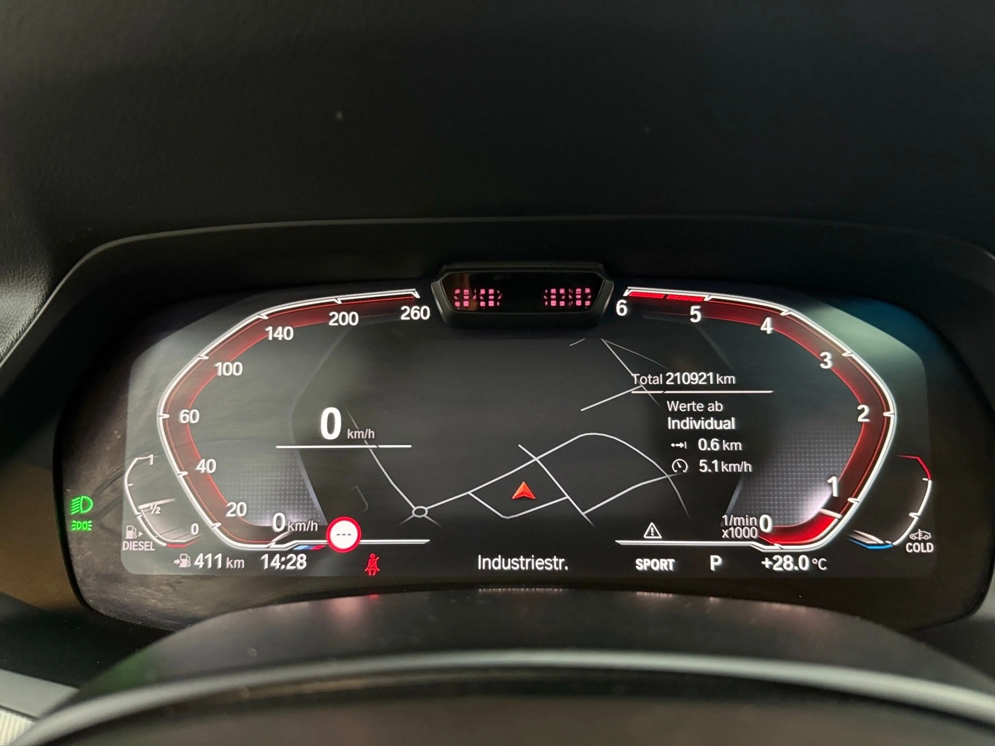 BMW X5 xDrive 40d M-Sport*LASER*PANO*AHK* — photo 13