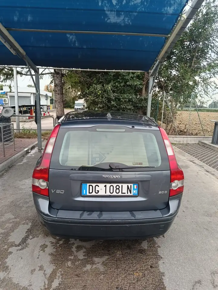 Volvo V50