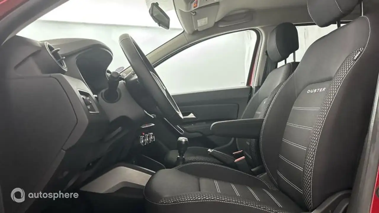 Dacia Duster — photo 12