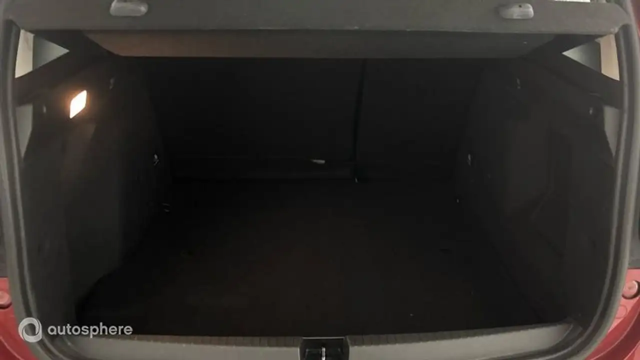 Dacia Duster — photo 14