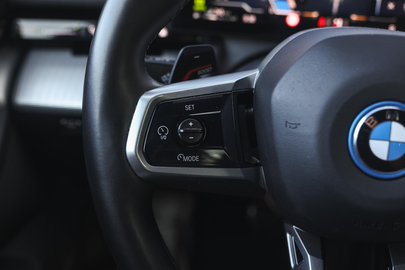 BMW 530 5 Serie 530e M Sport Automaat / Bowers & Wilkins / — photo 15