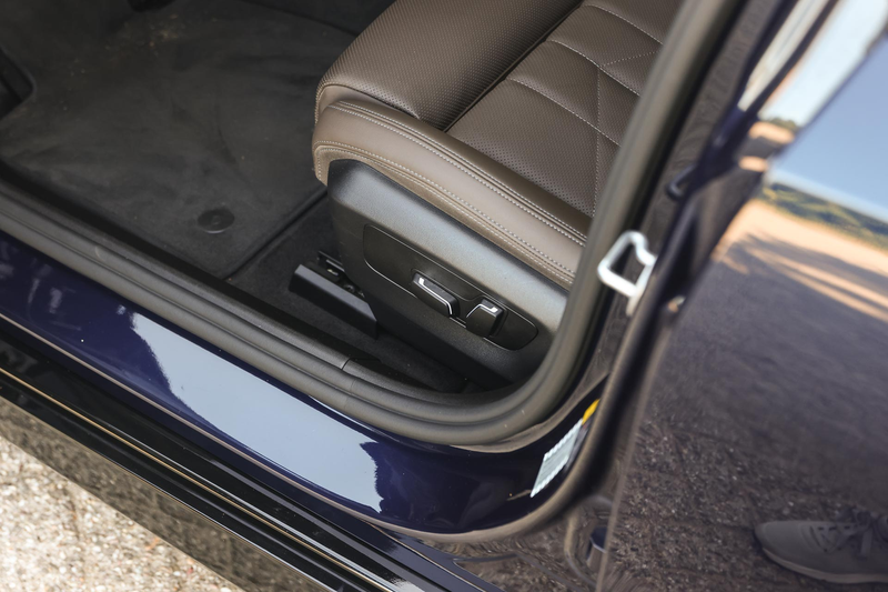 BMW 530 5 Serie 530e M Sport Automaat / Bowers & Wilkins / — photo 14