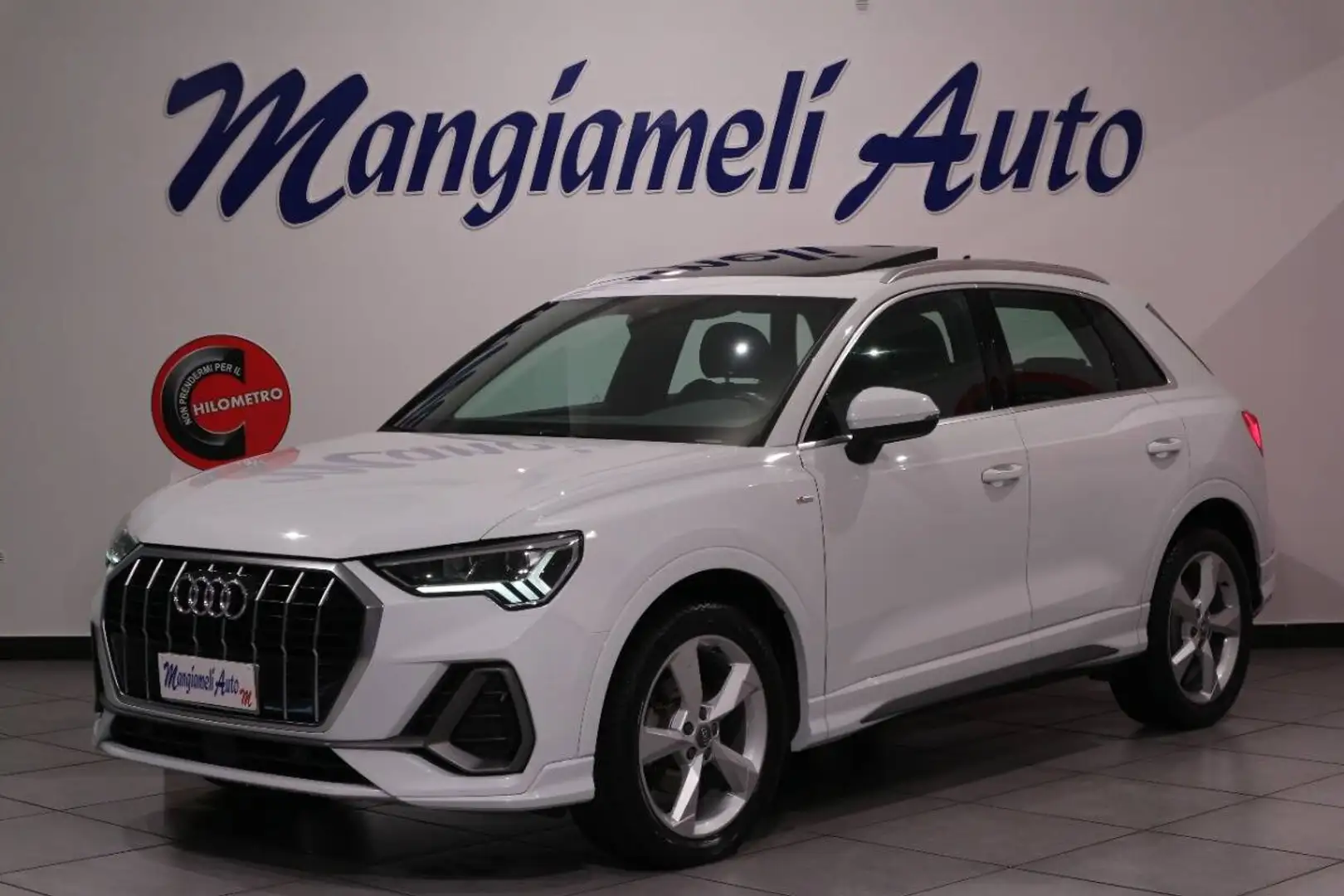Audi Q3 35 2.0 tdi S line edition s-tronic Weiß - 1