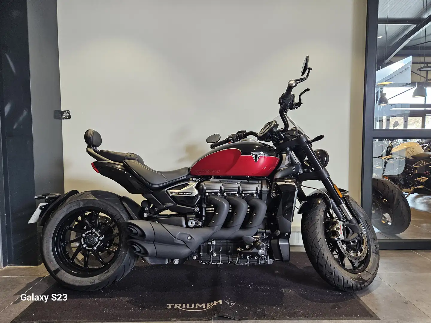 Triumph Rocket 3 GT Rouge - 2