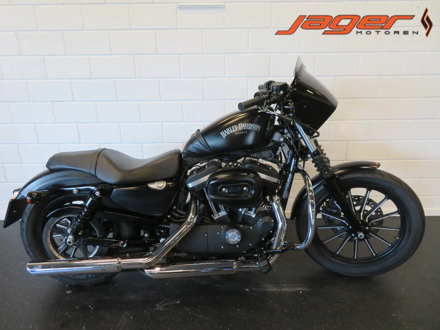 Harley-Davidson Sportster XL 883 IRON ZEER FRAAI! Negru - 1