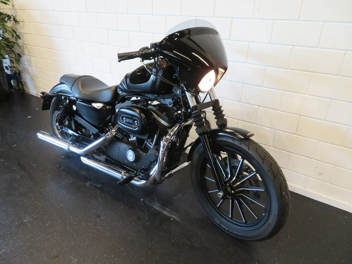 Harley-Davidson Sportster XL 883 IRON ZEER FRAAI! Negru - 2