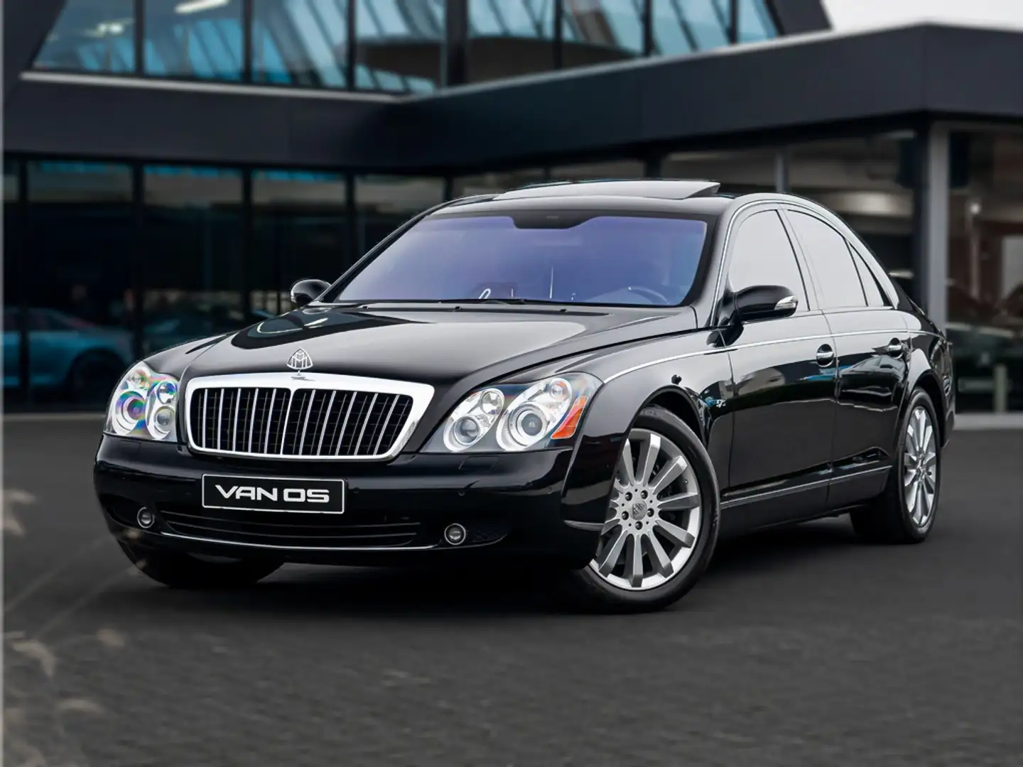 Maybach 57 6.0 V12 S - 1