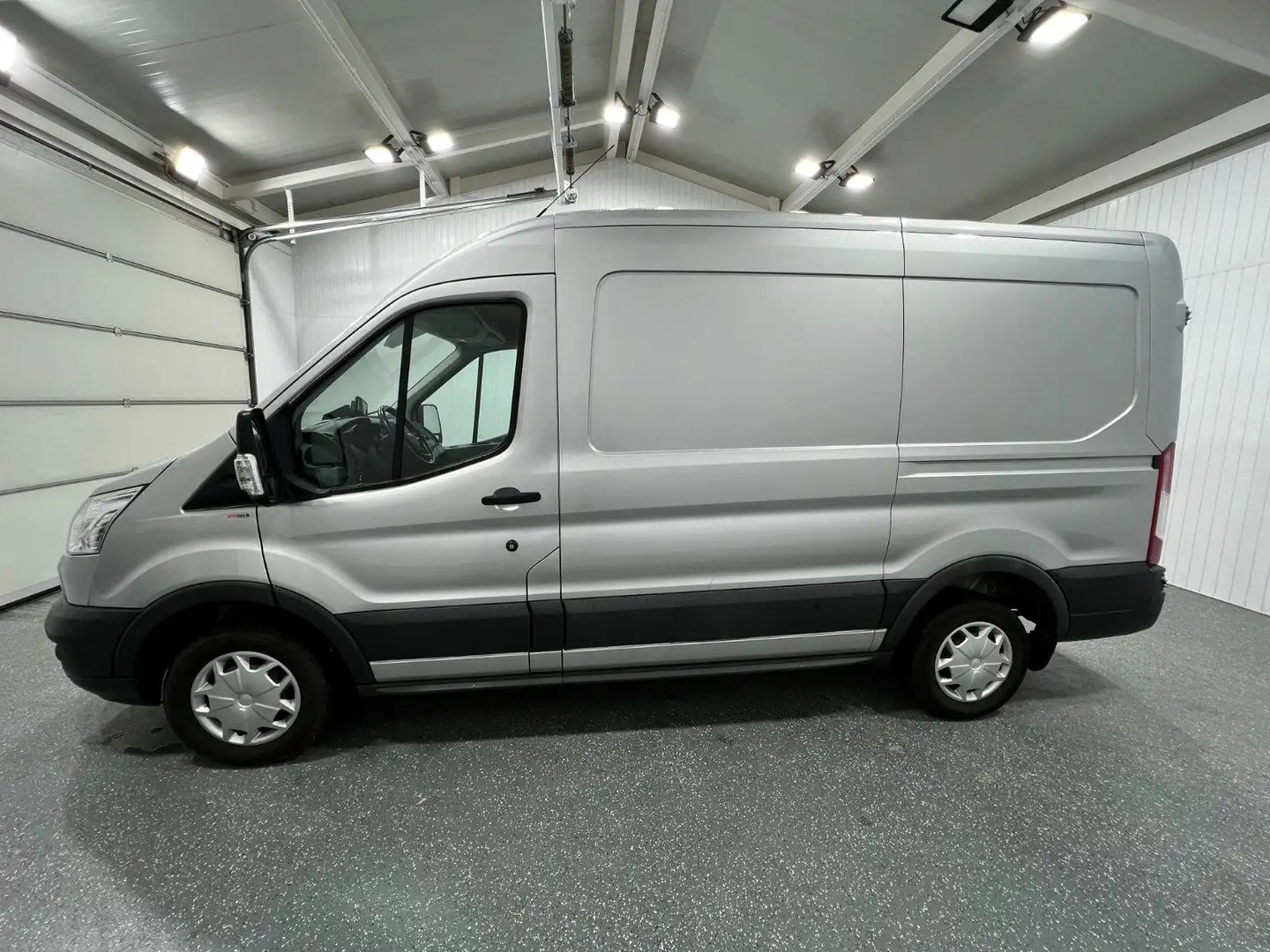 Ford TRANSIT 310 2.0 TDCI L2H2 3,1t |NP41,3t€|ST.HEIZ Argent - 2