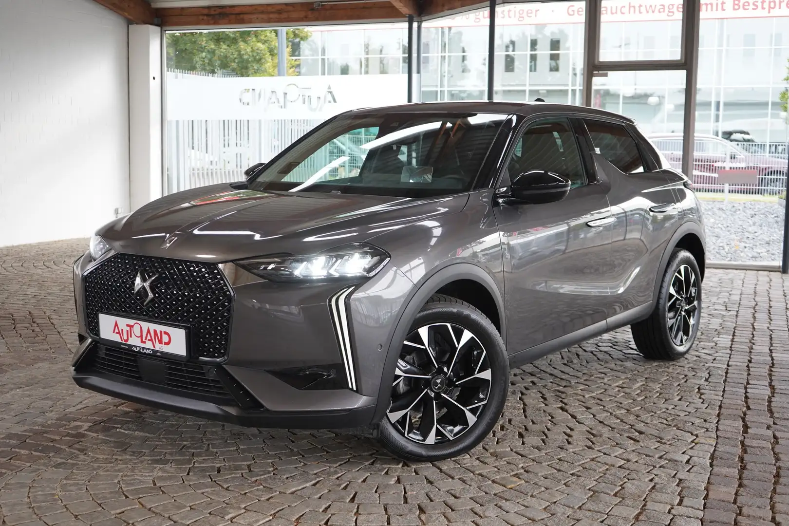 DS Automobiles DS 3 Crossback PureTech 130 Aut. LED ACC Navi 360 Grau - 2