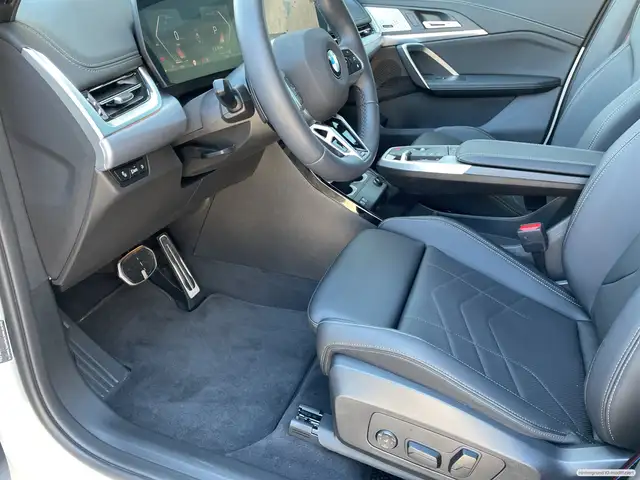 BMW X1 view 10