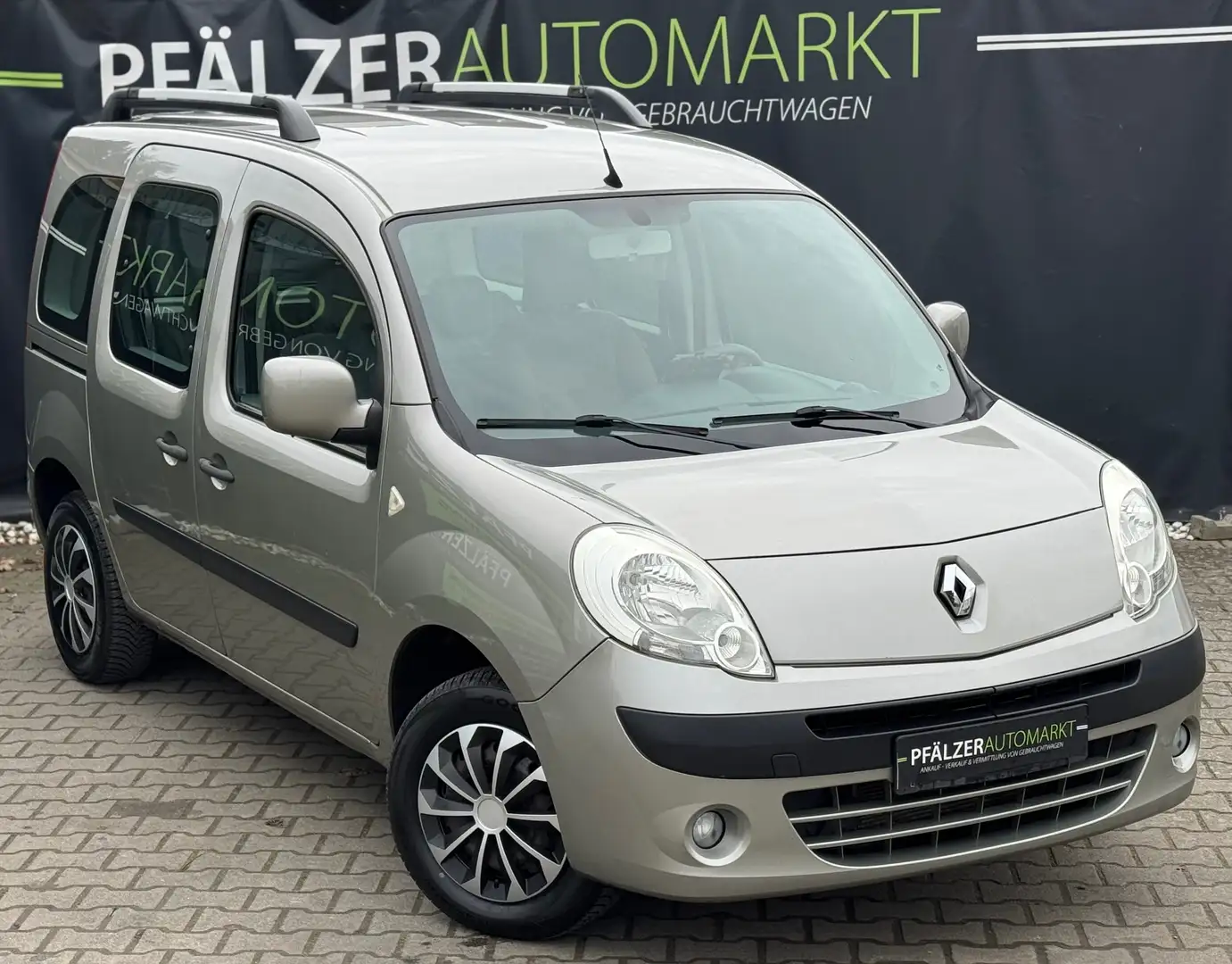 Renault Kangoo Family Inspektion  TÜV und Allwetterreifen NEU - 1