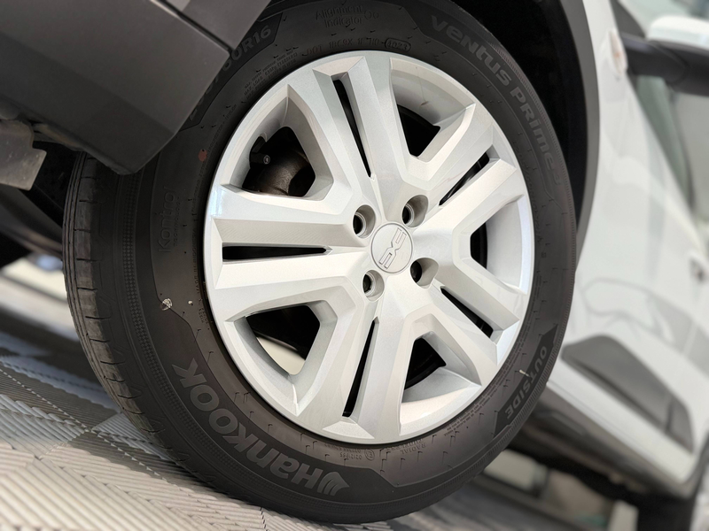 Dacia Sandero Stepway 1.0 TCe CVT, Toit Ouvrant, Car-Play, Camera de recul, Capteurs AV/AR — photo 7