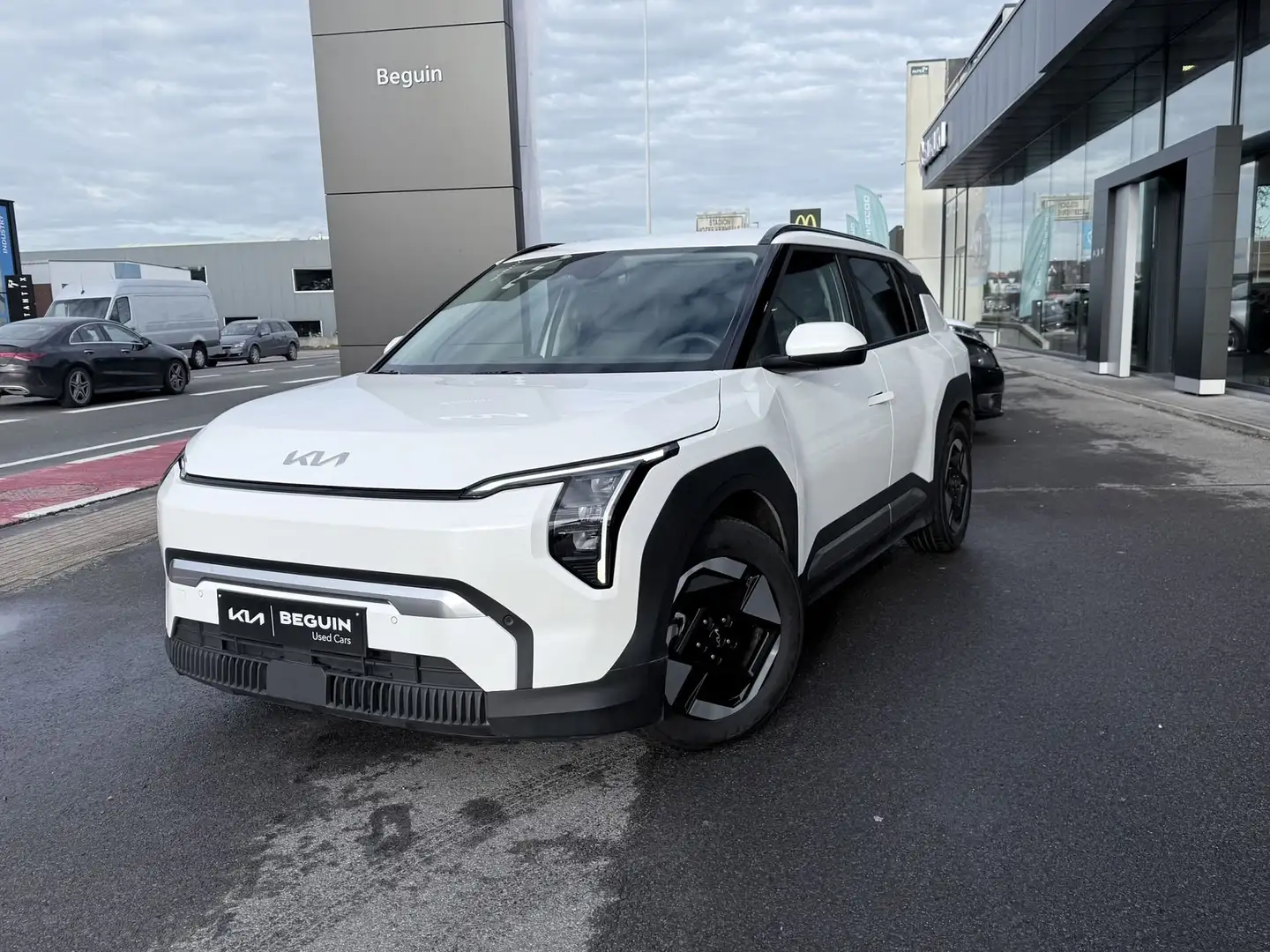 Kia EV3 58,3 kWh Earth Blanc - 1