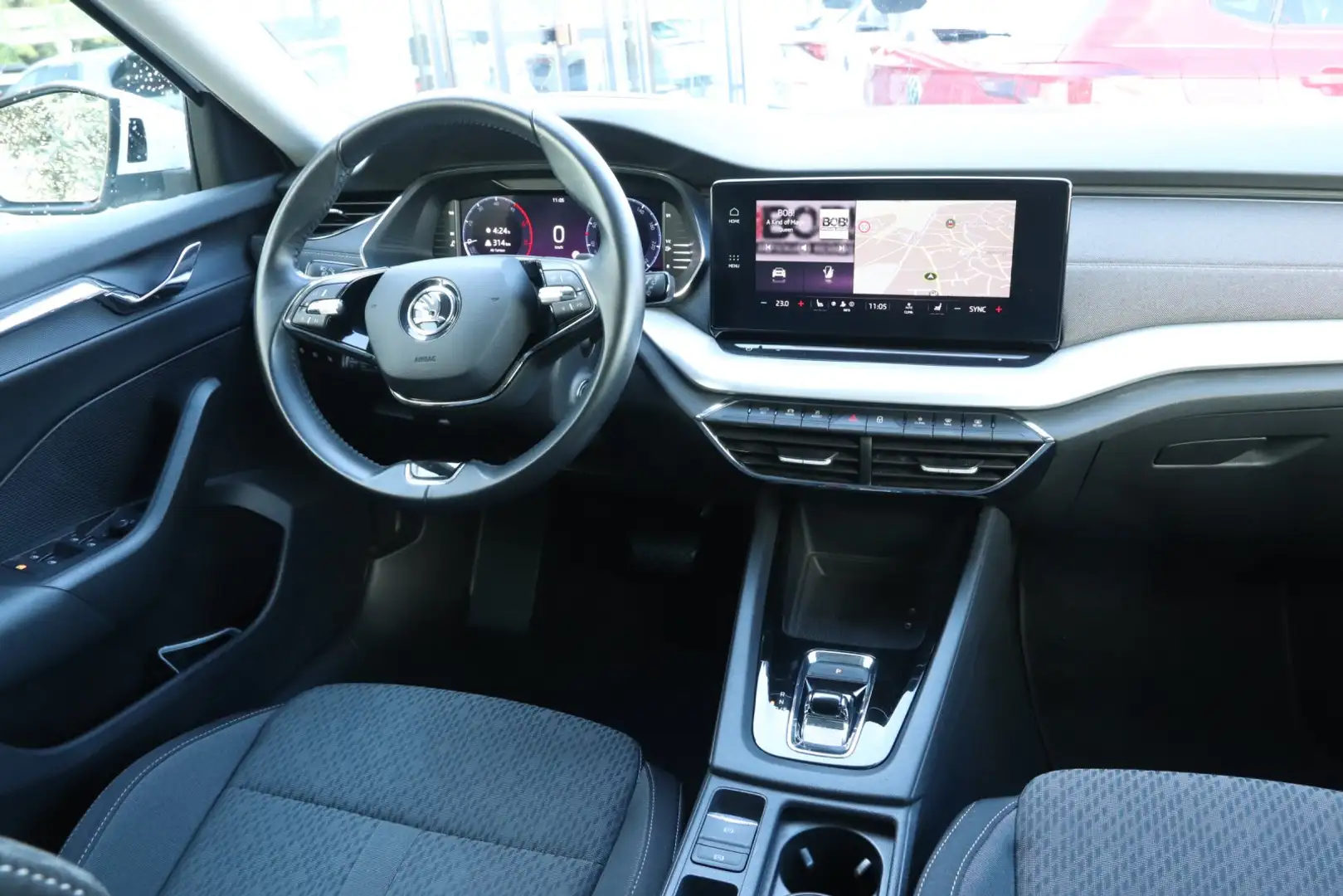 Skoda Octavia Combi 2.0 TDI DSG Style HEAD.UP*ACC*SHZ*NA Weiß - 2