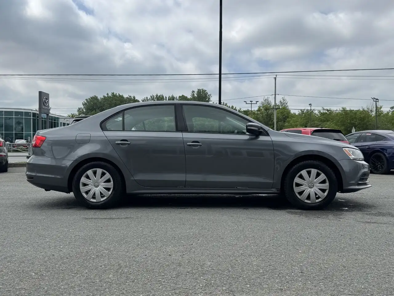 Volkswagen Jetta снимка Volkswagen Jetta