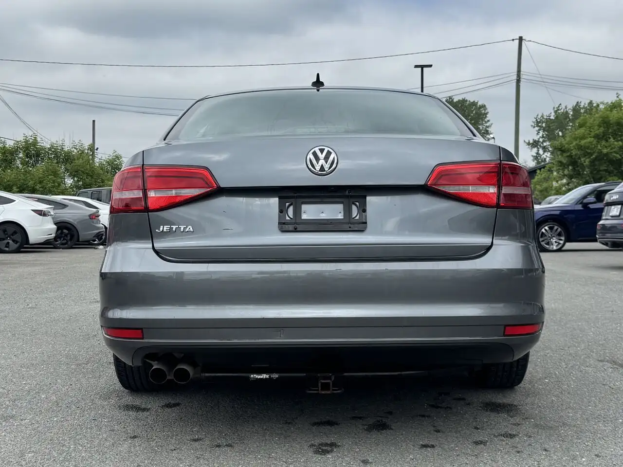 Volkswagen Jetta снимка Volkswagen Jetta