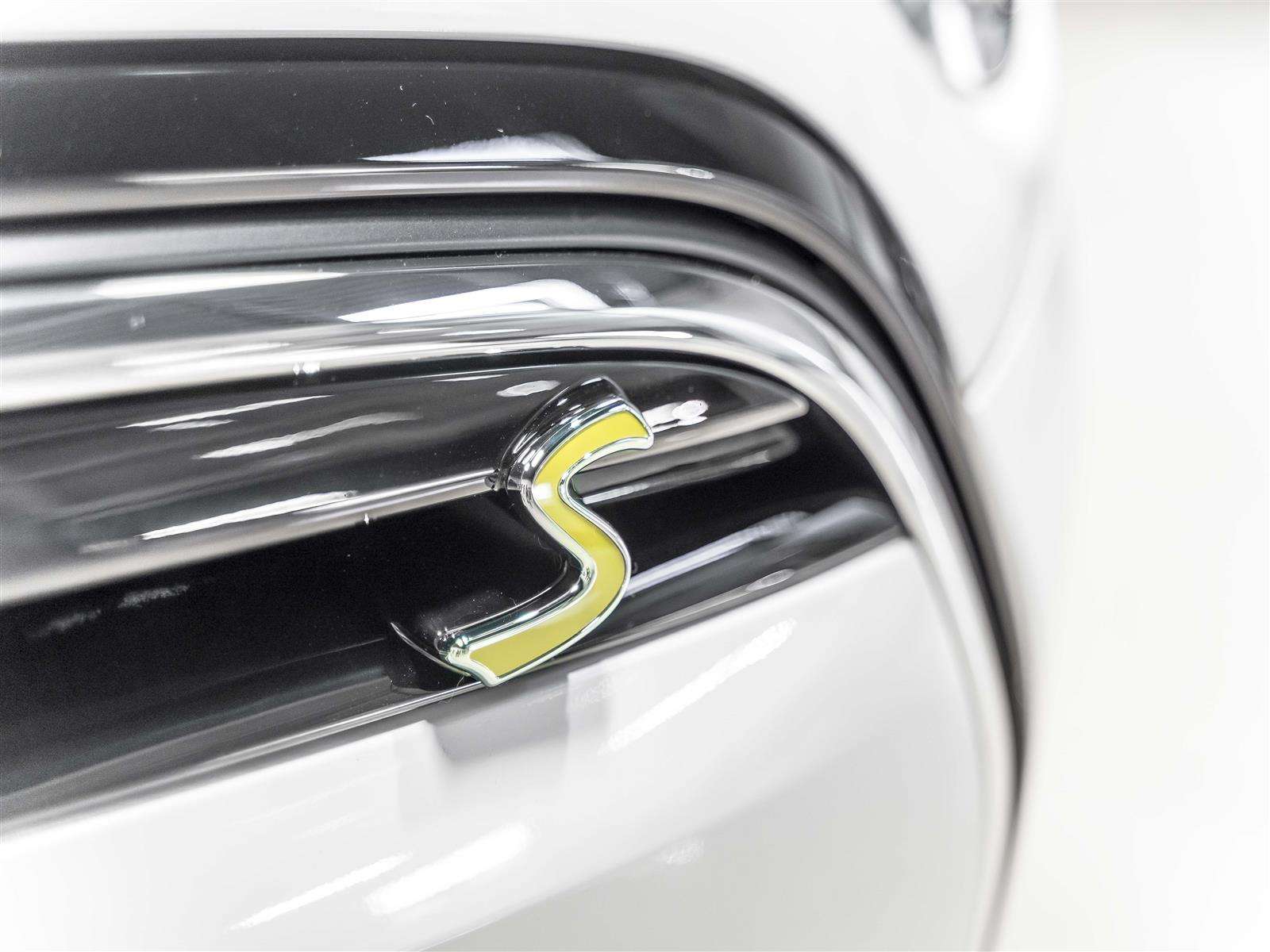 2024 MINI 3 Door