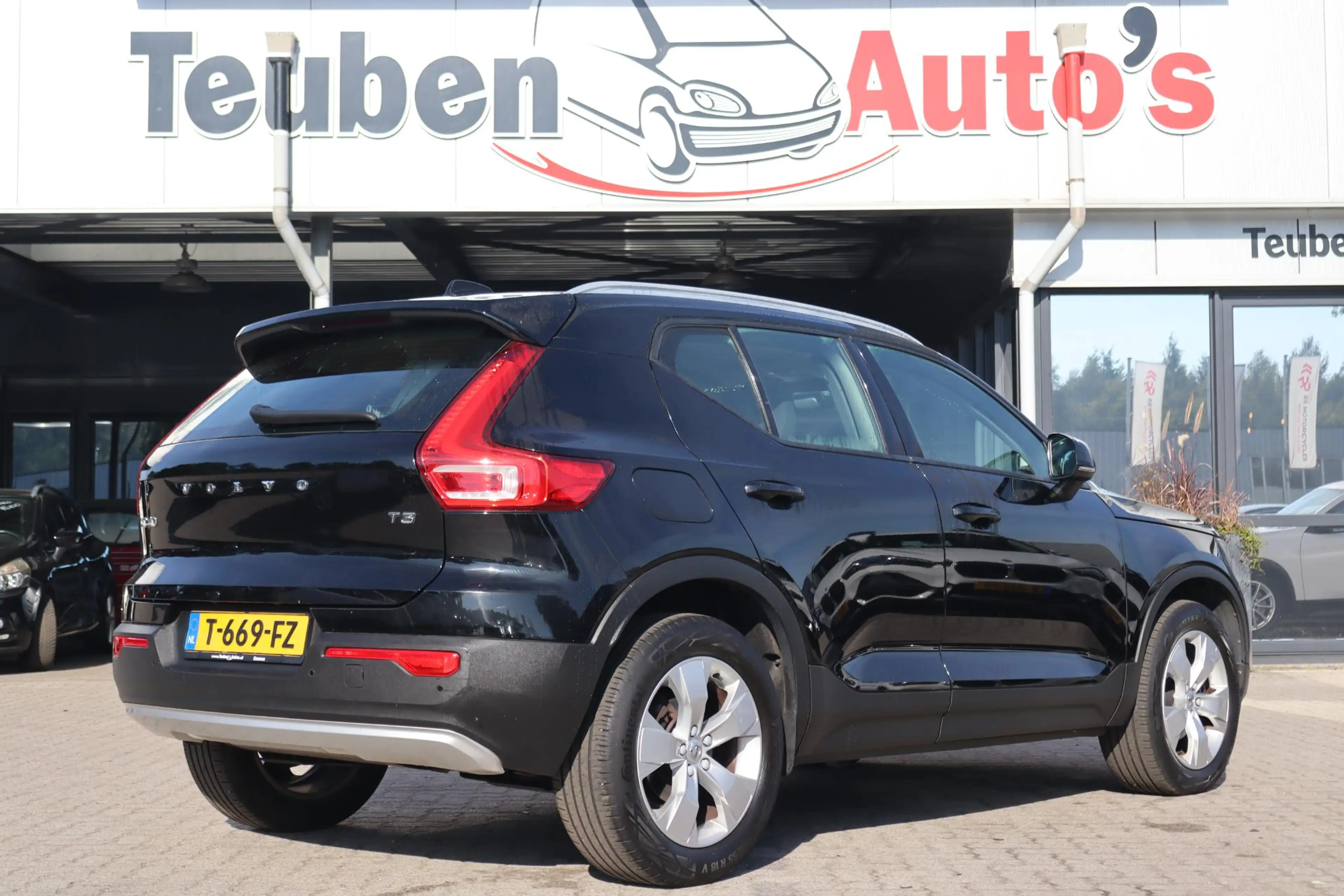 Volvo XC40 1.5 T3 Momentum | BTW AUTO | Automaat | Lane assis — photo 2