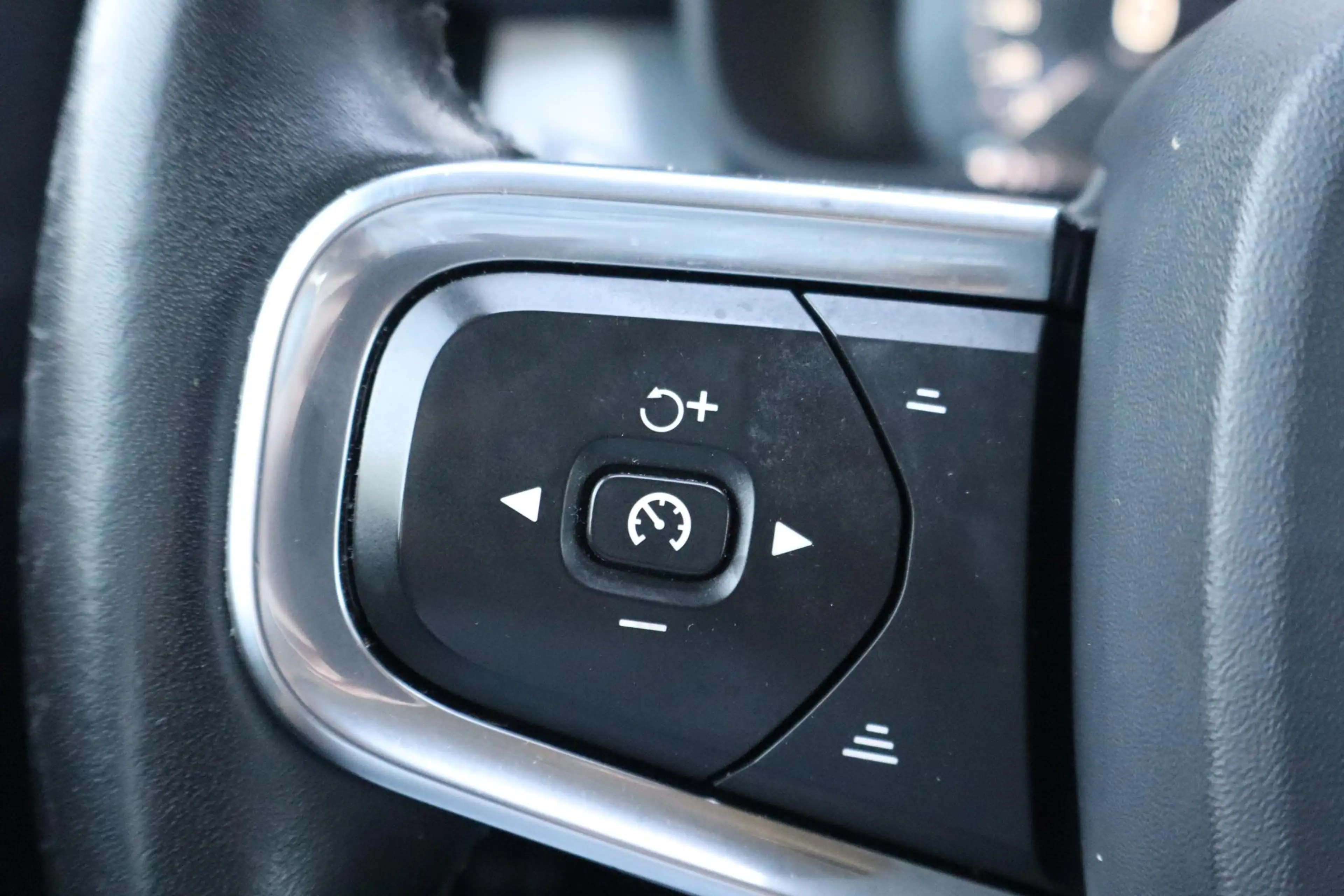 Volvo XC40 1.5 T3 Momentum | BTW AUTO | Automaat | Lane assis — photo 16