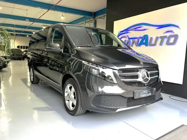 Mercedes-Benz 200 Clase V 220 d Avantgarde Largo