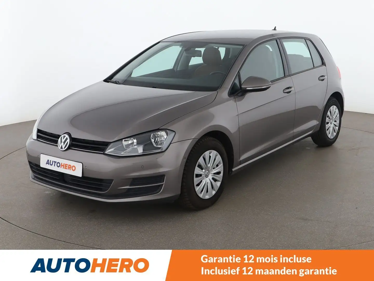 Volkswagen Golf 1.6 TDI Trendline BlueMotion Tech Gris - 1