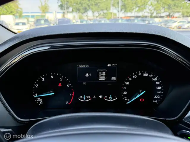 Ford Focus view 15