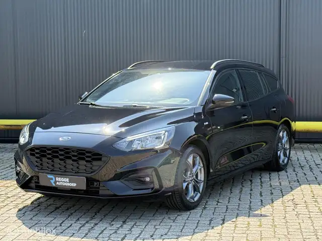 2020 Ford Focus in Black for sale