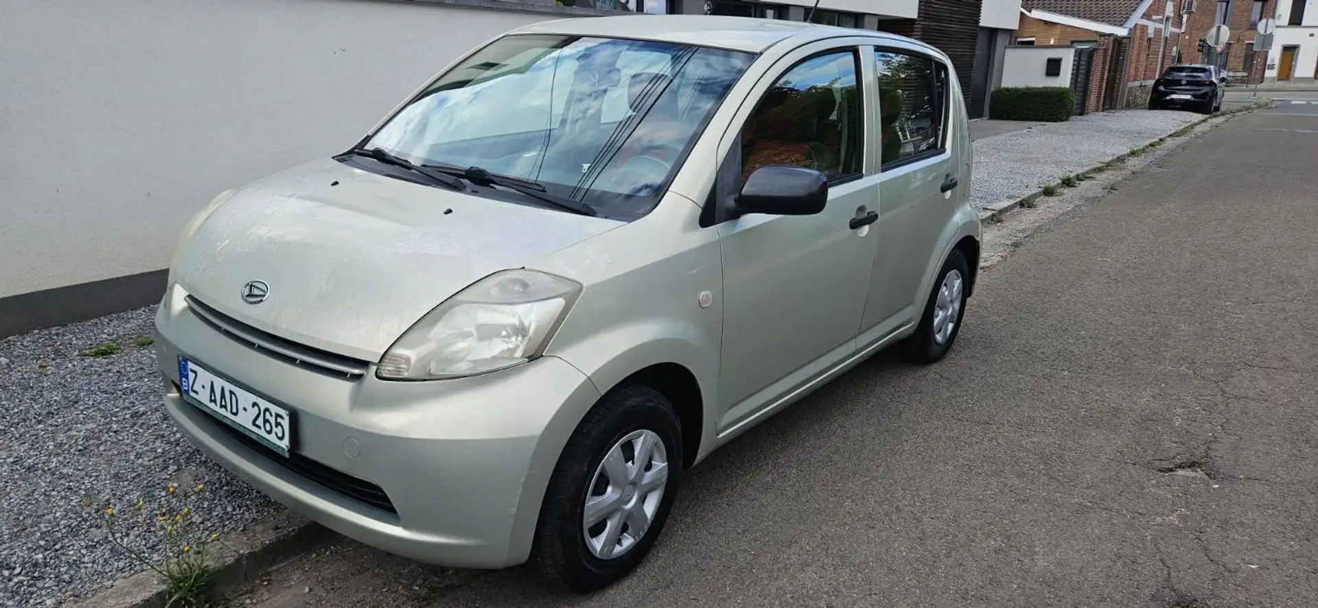 Daihatsu Sirion Sirion 1.0i 12v Green - 1