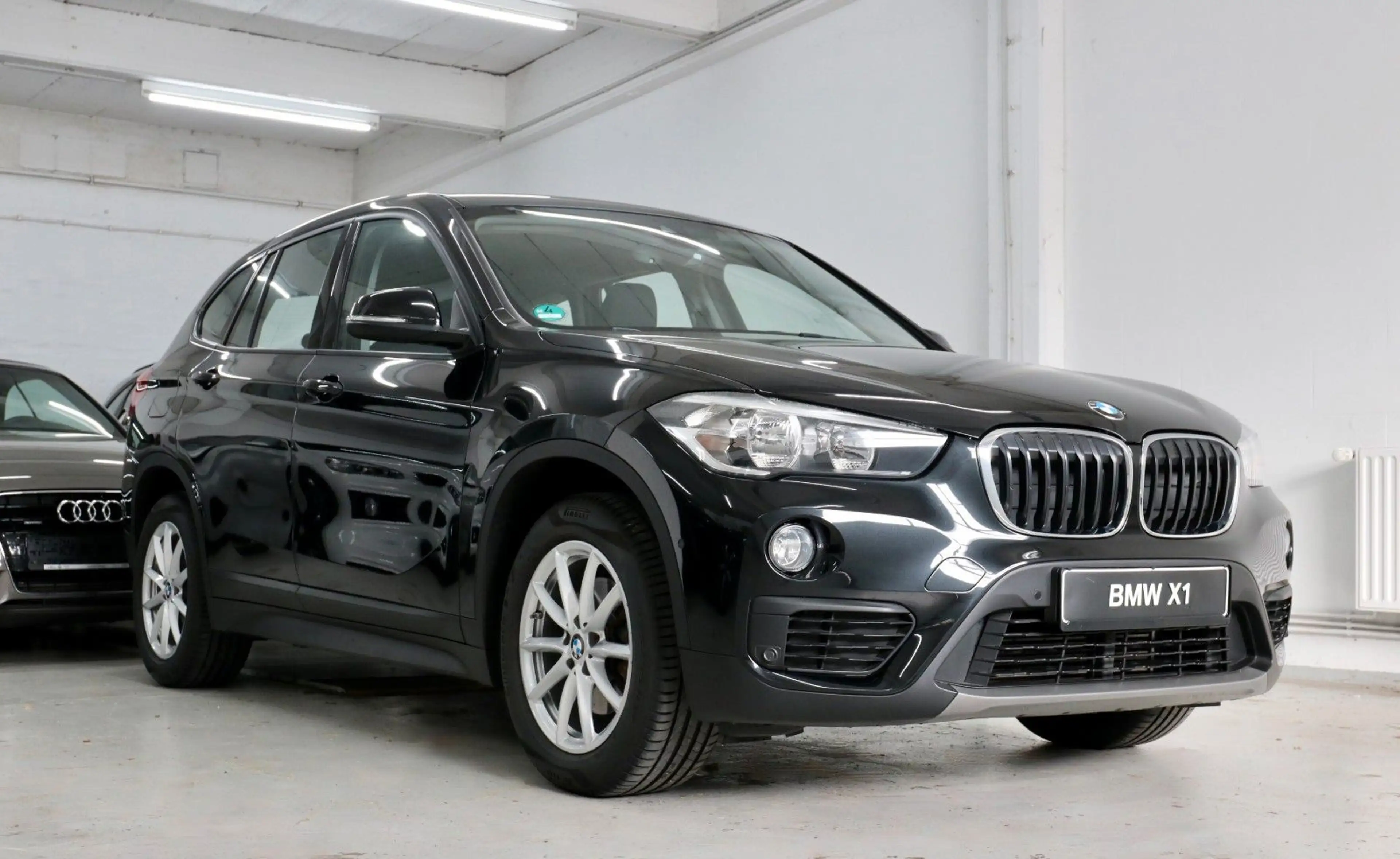 BMW X1 sD 18d Performance Navi Sitzh. 2X PDC 1 Hand — photo 2