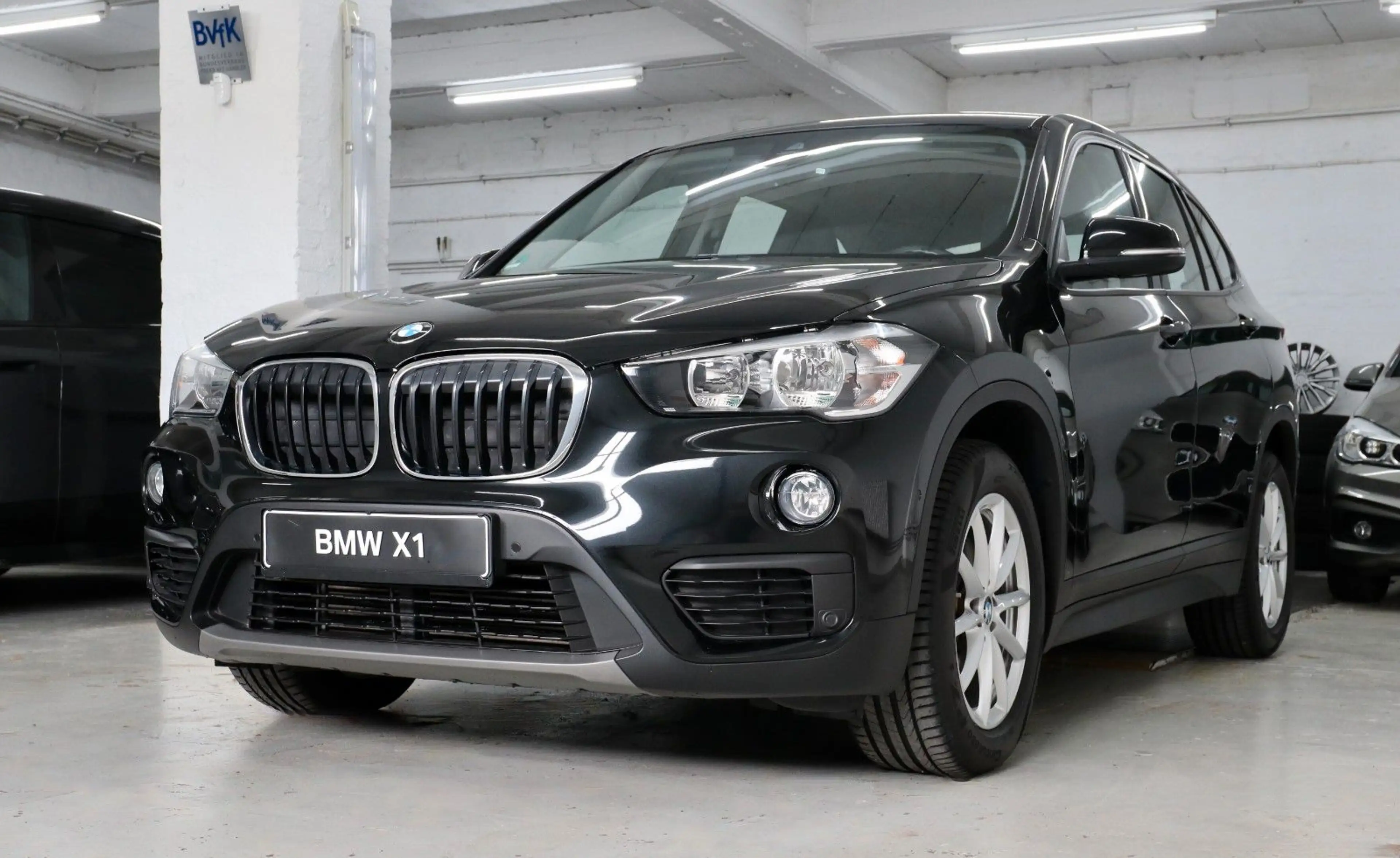 BMW X1 sD 18d Performance Navi Sitzh. 2X PDC 1 Hand