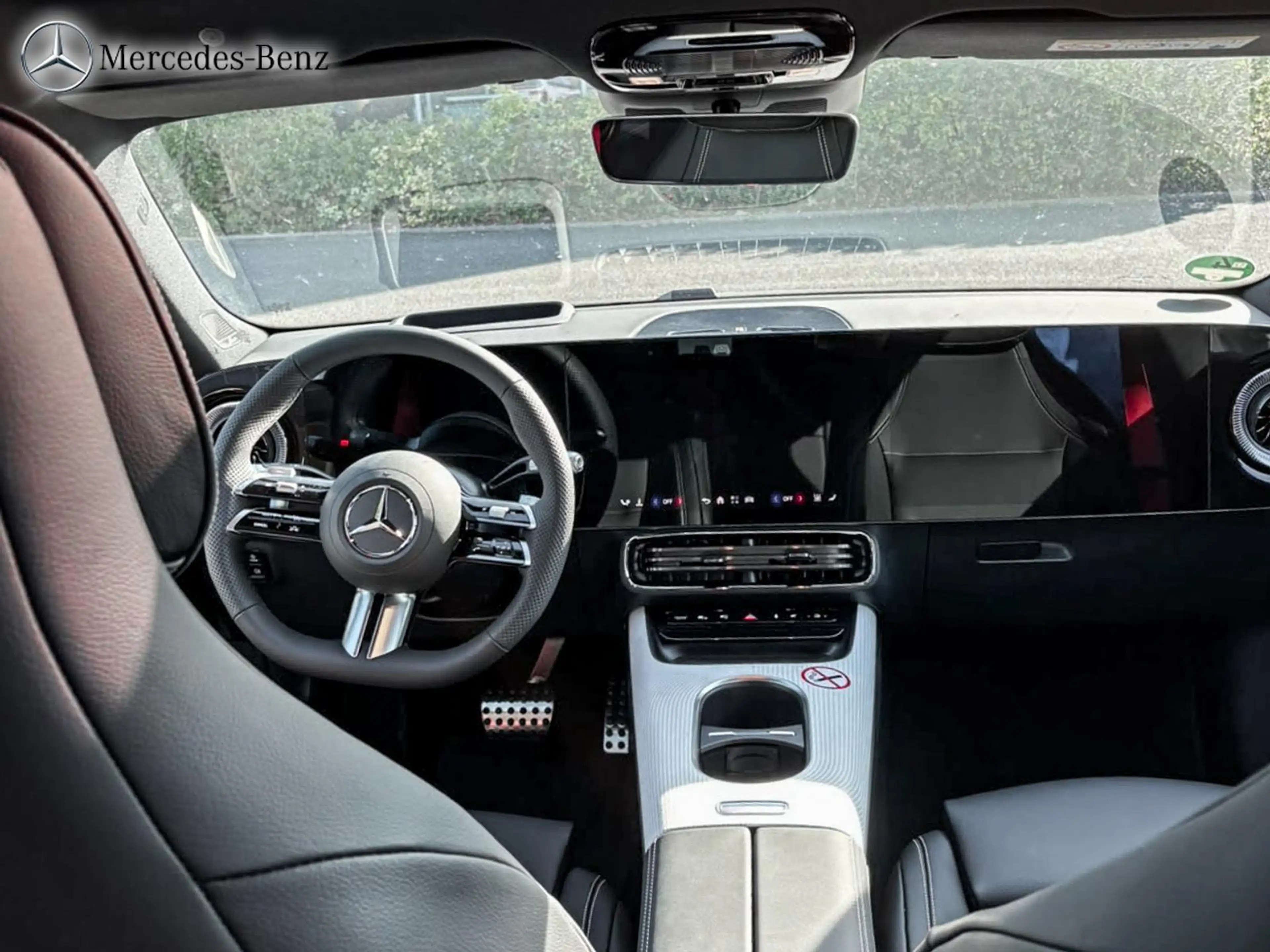 Mercedes-Benz CLA 250 + EQ AMG MBUX+RüKam+M-LED+Pano+AHK+Night — photo 8
