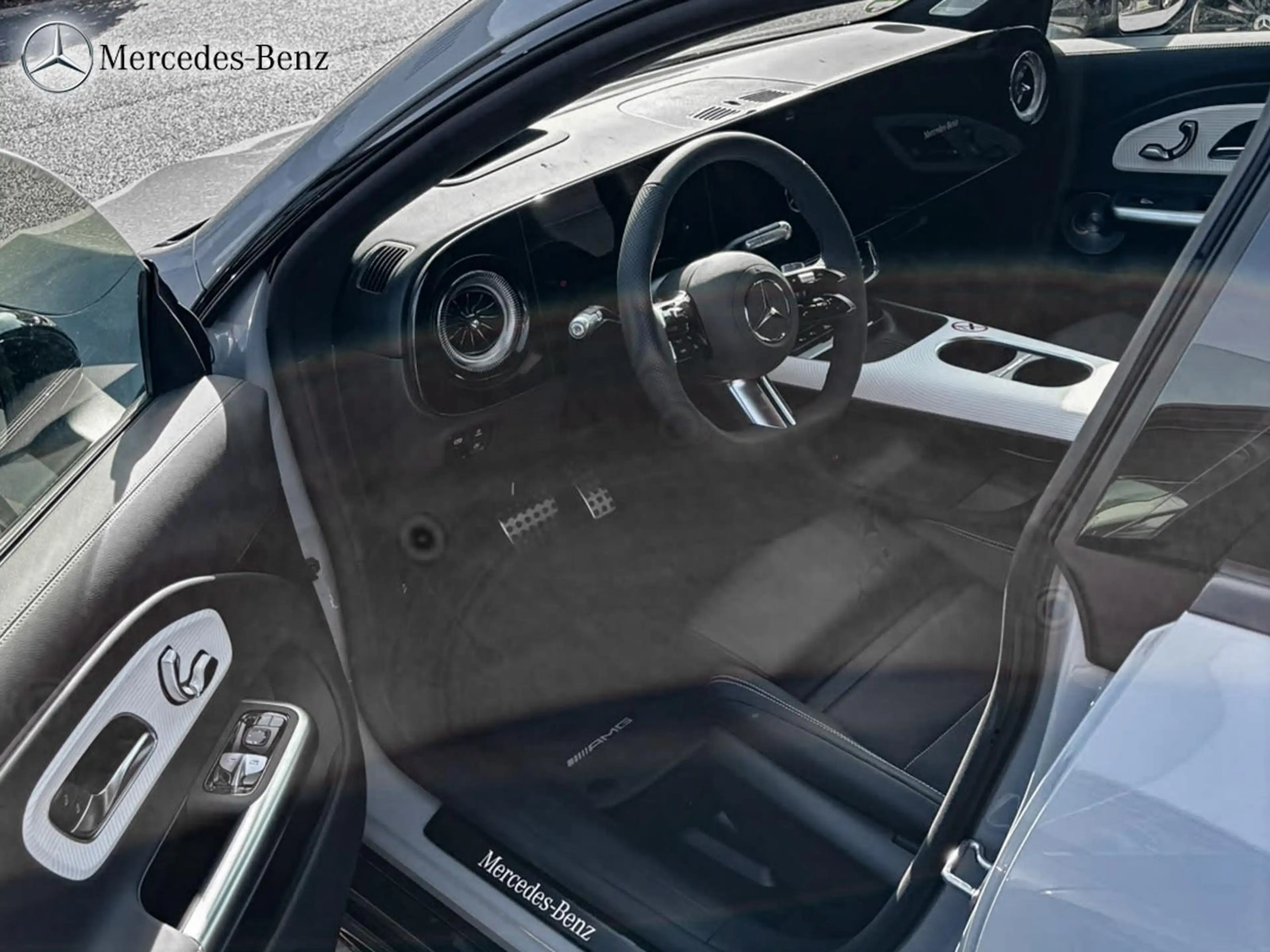 Mercedes-Benz CLA 250 + EQ AMG MBUX+RüKam+M-LED+Pano+AHK+Night — photo 4