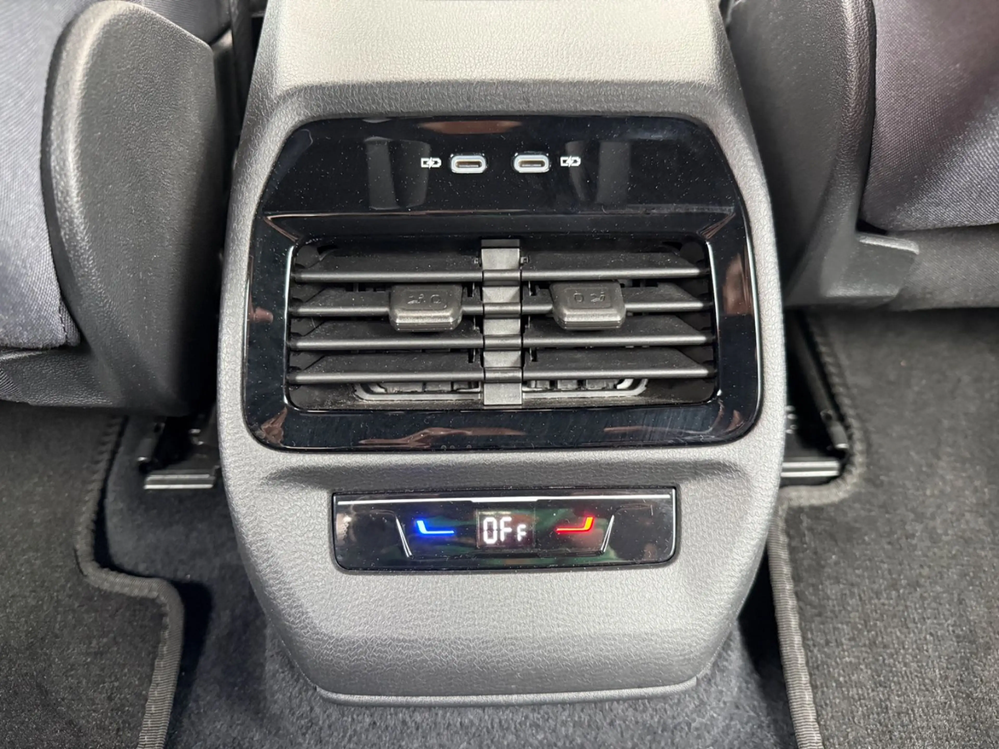Volkswagen ID.4 Pro Performance 150 kW Wärmepumpe ACC — photo 26
