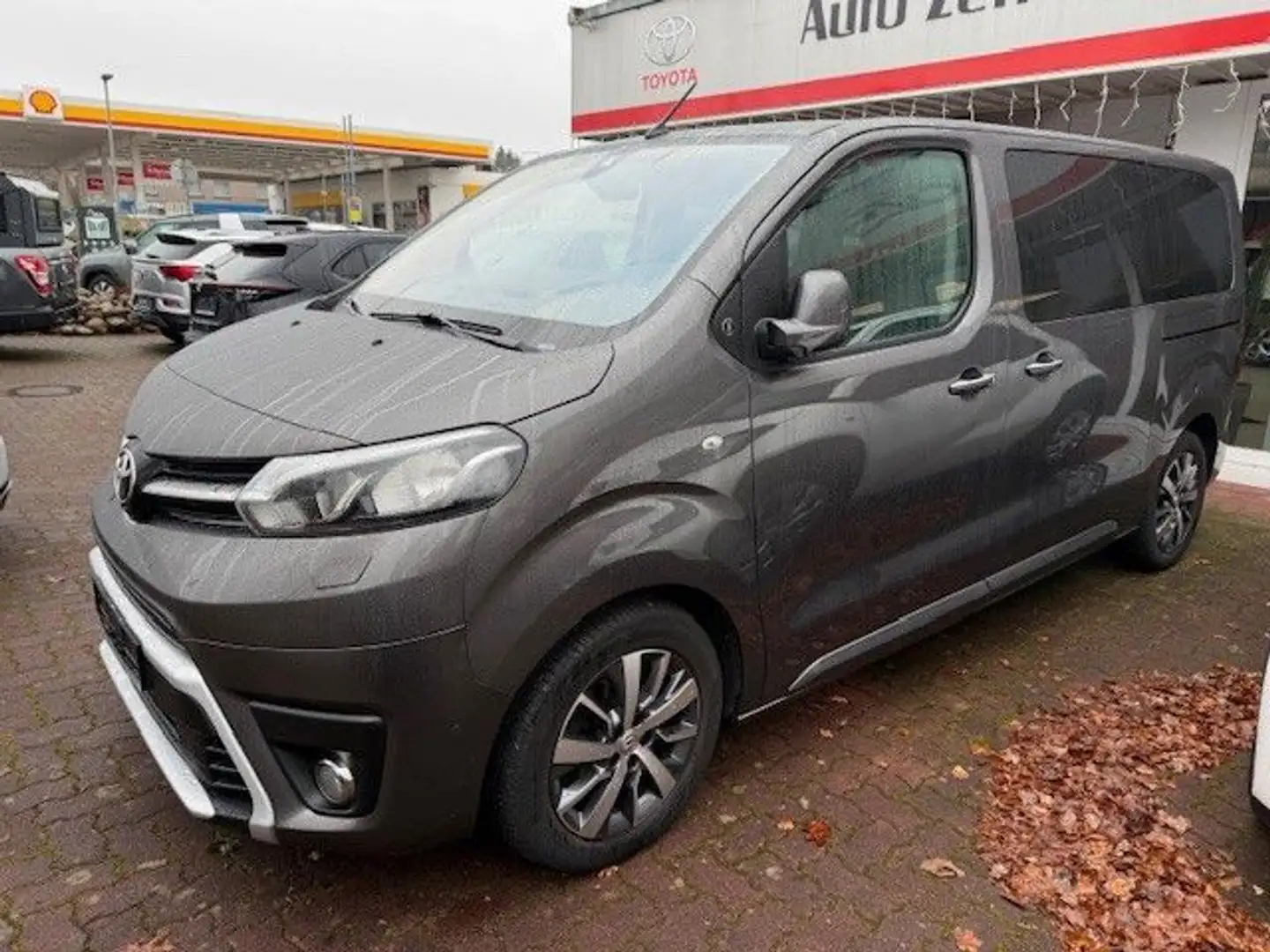 Toyota Proace PROACE VERSO L1 TEAM D AUTOM. GARANTIE bis 2035 Gris - 2
