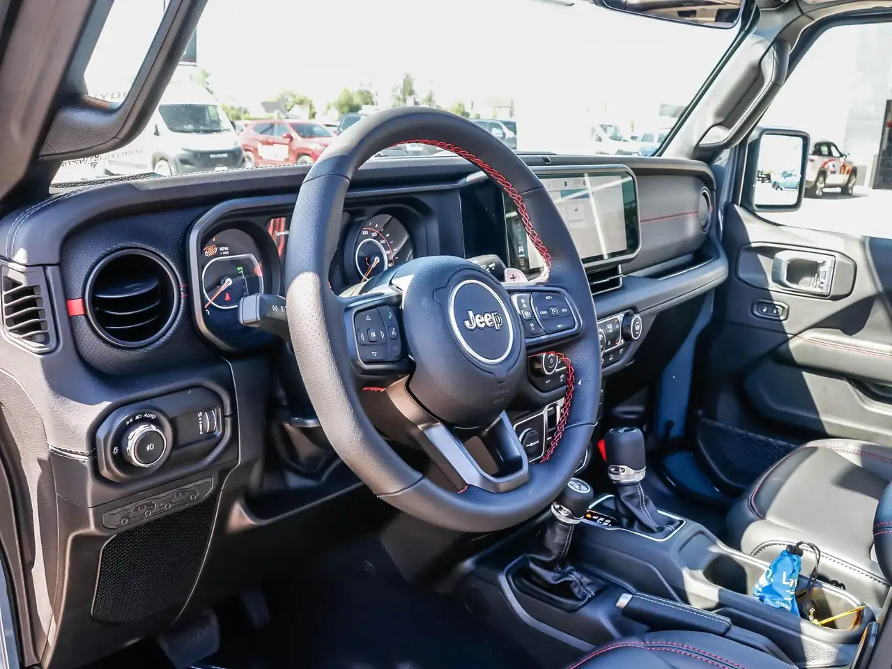 Jeep Wrangler снимка Jeep Wrangler