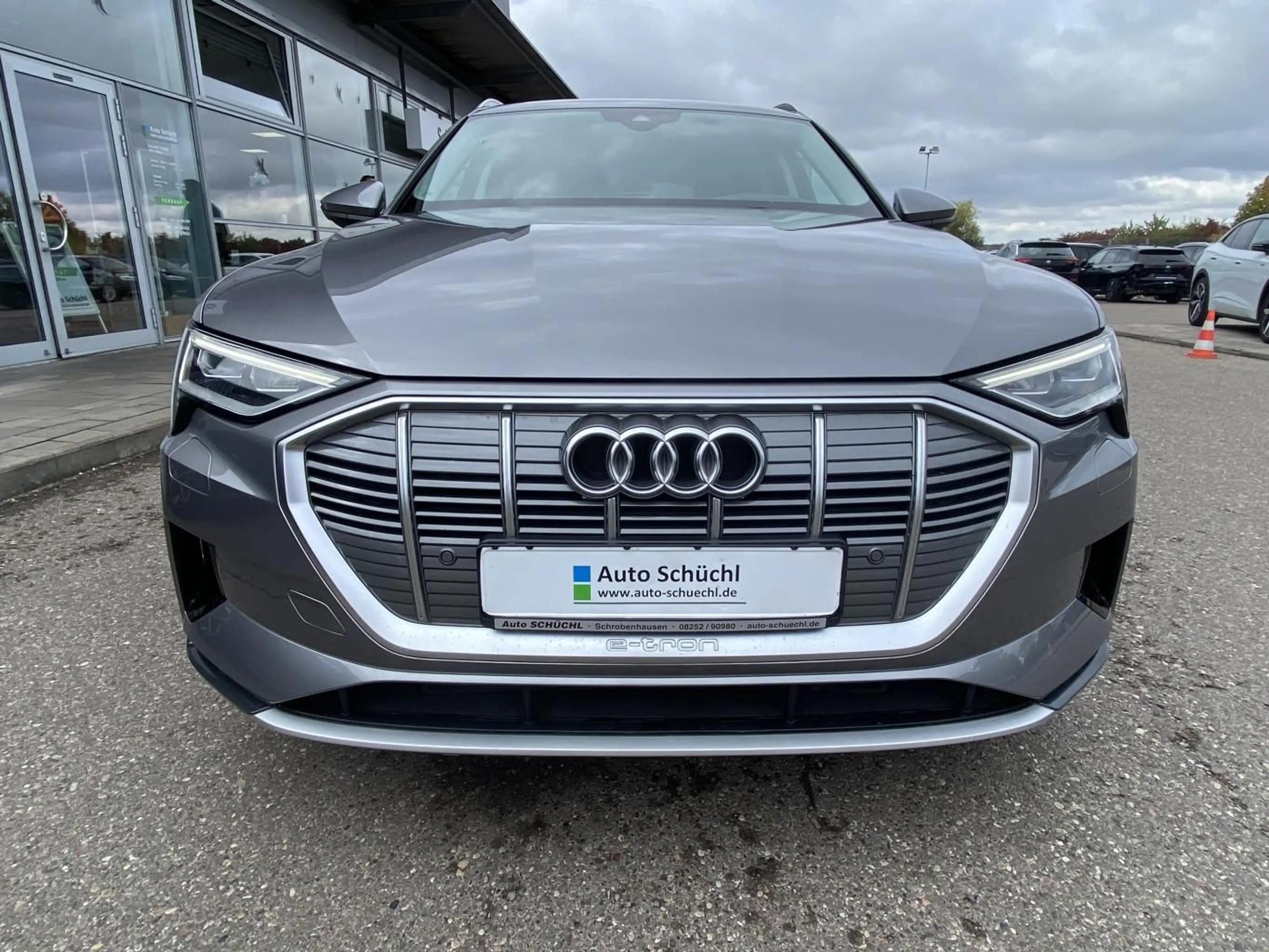Audi e-tron quattro 50 advanced AHK+HEAD-UP+ACC+NAVI+ — photo 9